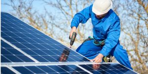 Installation Maintenance Panneaux Solaires Photovoltaïques à Meigne